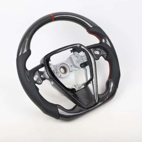 New Product Wholesale Carbon Fibre Perforated Leather Steering Wheel for Toyota Camry