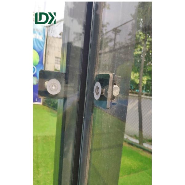 Padel court glass panel installation