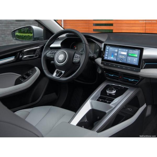 Roomy Affortable All Electric Car At MG 5 EV With A Decent Range 344km And Super Charging Ability