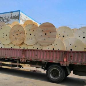 China Industrial Wooden Cable Reel Empty Wooden Fiber Optic Spool on sale