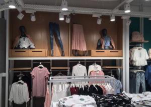 Decorative Commercial Apparel Store Fixtures , Department Store Clothing Racks