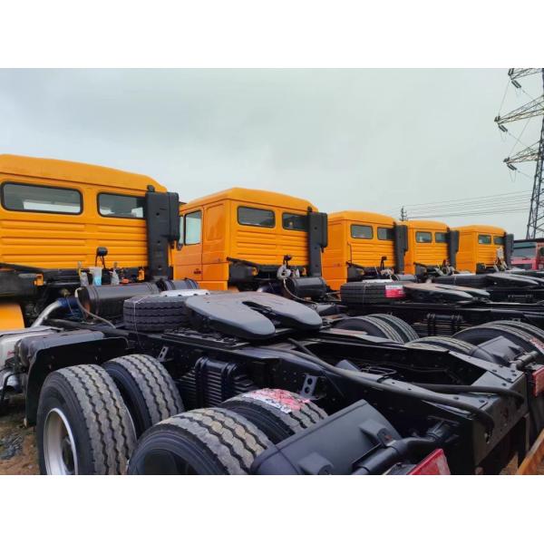Heavy Duty 6X4 Left Drive or Right Hand Drive 380HP Shacman F3000 Tractor Trailer Used Tractor Head Truck for Sale
