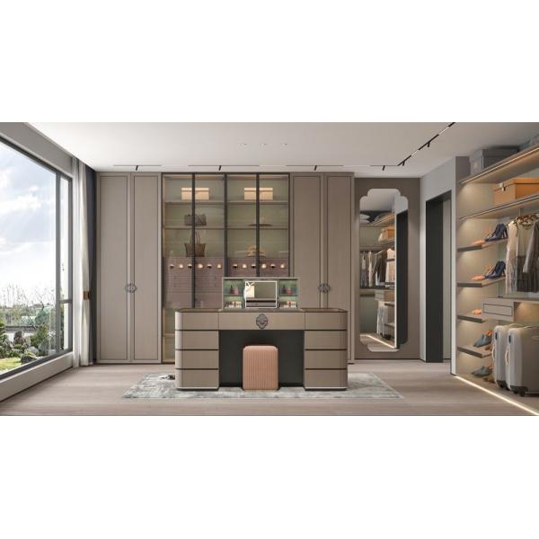 Traditional Chic Versatile Open Walk In Closet With Glass New Chinese Style