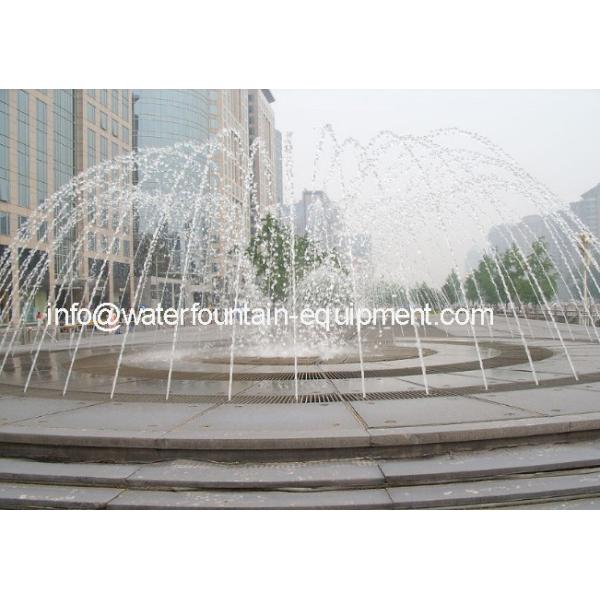 Brass Outdoor Water Fountain Equipment Garden Water Adjustable Jet G1 / 2"