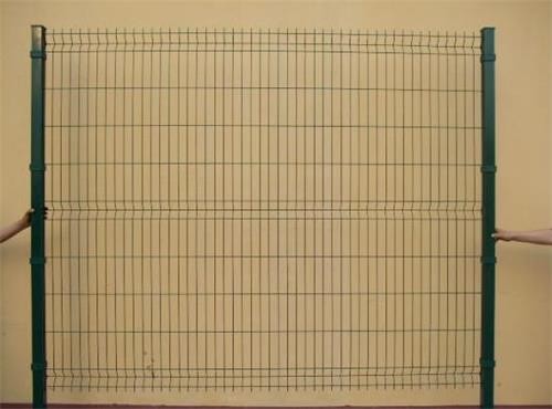 Hot Dipped Galvanized 3D Curvy Green Wire Mesh Fencing , 358 Security Fence