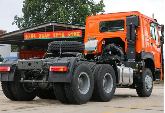 Sinotruk HOWO 6*4 Tractor Truck 371HP Heavy Duty Tractor Truck