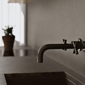 Modern Wood Lacquer E1 Modular Kitchen Cabinets Quartz Countertop