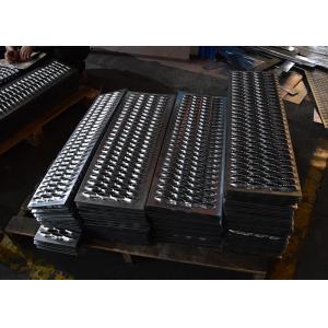 China 850mm Width Checker Plate Sheet Serrated Steel Grating Stair Tread on sale
