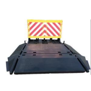 Buy cheap Stainless Steel Detachable Highway Crash Attenuator from wholesalers