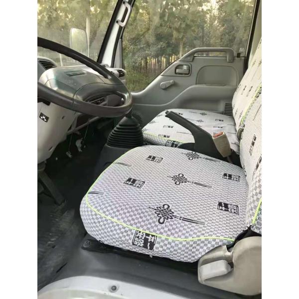 26ft Box Truck 4X2 Isuzu Refrigerated Van Truck Reefer Truck