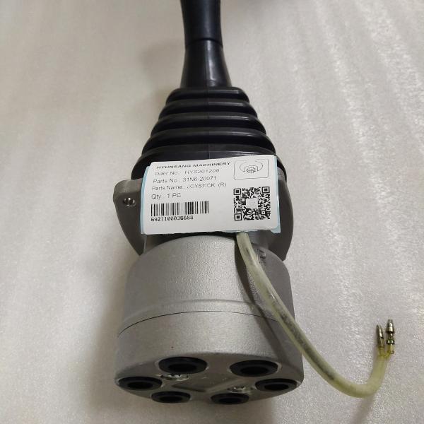 Joystick 31N6-20071 RCV Lever-RH XKAY-00064 31N6-20061 For Hyundai R140LC-7 R140LC-7