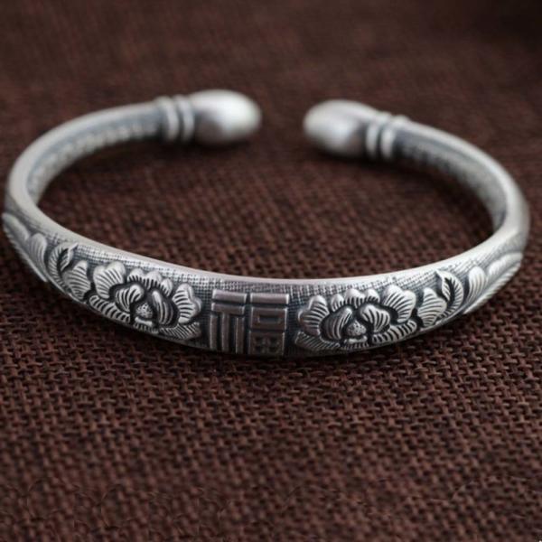 Women Sterling Silver Cuff Bracelet Engraved Fowers Blessings Retro Bangle (055733)