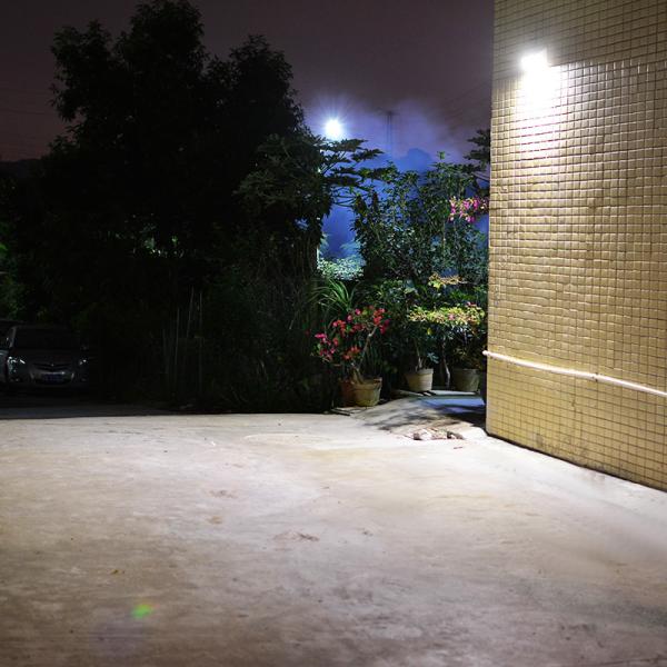 3 Years Warranty Aluminum Alloy Garden Solar Lights Outdoor IP65 Waterproof 24 LED Solar Motion Sensor Wall Light