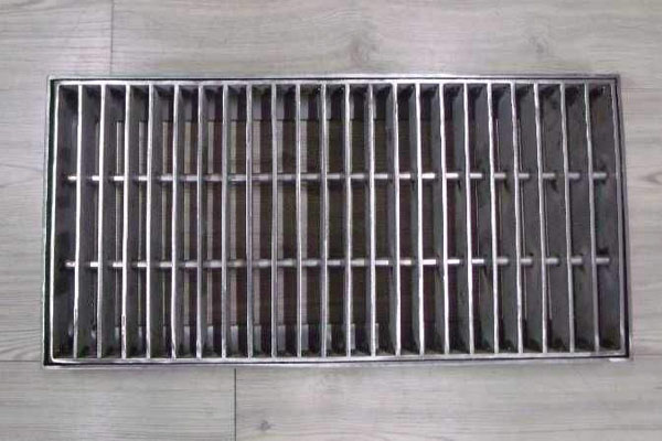OEM Ditch trench Galvanized Drain Covers Steel Grating