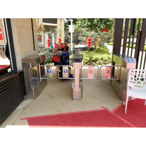 Brushless Motor Security Swing Gate Waterproof With High Brightness Traffic Light 130b