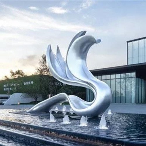 Quality Landscape Stainless Steel Sculptures Polished Outdoor Mirror Sculpture for sale