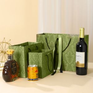 Cheap Garment Printed Kraft Bags Green Handheld Tote Bags Logo Customized wholesale