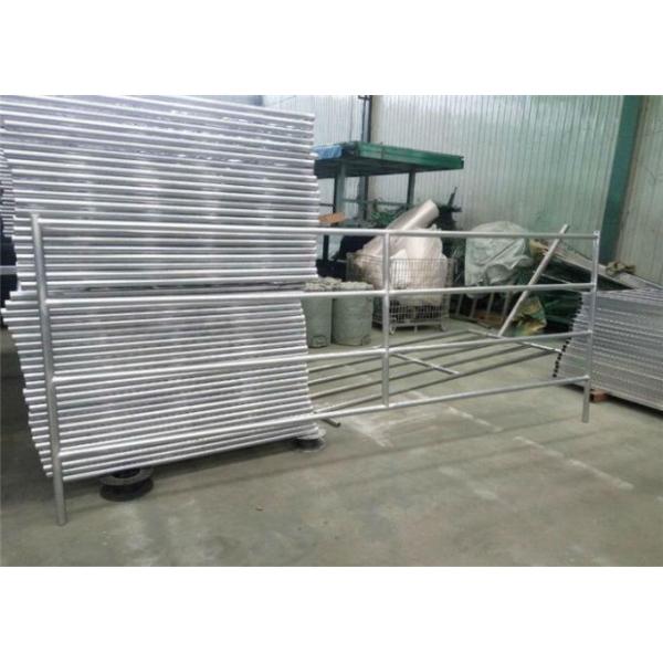 Galvanized Livestock Fence Panels , Heavy Duty Cattle Gates Customized Size