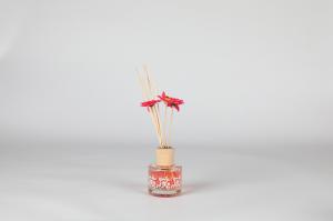 China Rattan Sticks Fragrance Gift Sets , 50ml Scented Oil Reed Diffuser on sale