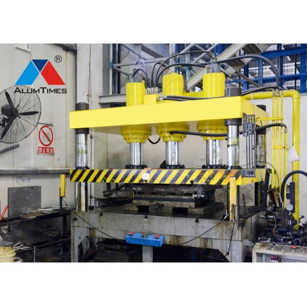 Durable Aluminum Clip In Metal Ceiling Tiles 300×300mm Flat Plain