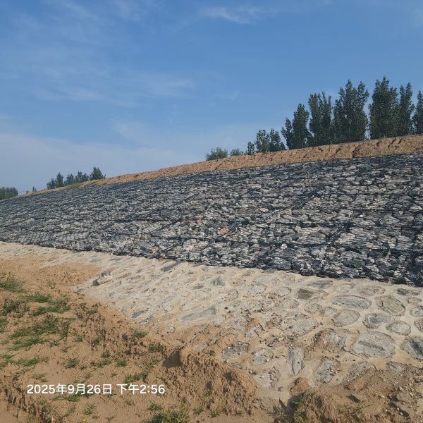 Double Twisted Flexible Corrosion Resistant Gabion Retaining Wall for Erosion Control