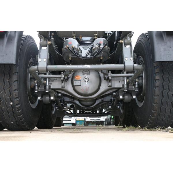 Sinotruk Howo 6x4 Tractor Truck 40 Ton Heavy Duty 380HP