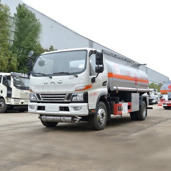 Quality JAC 4X2 Diesel 8000Litres Fuel Bowser Oil Tanker Truck  for sale