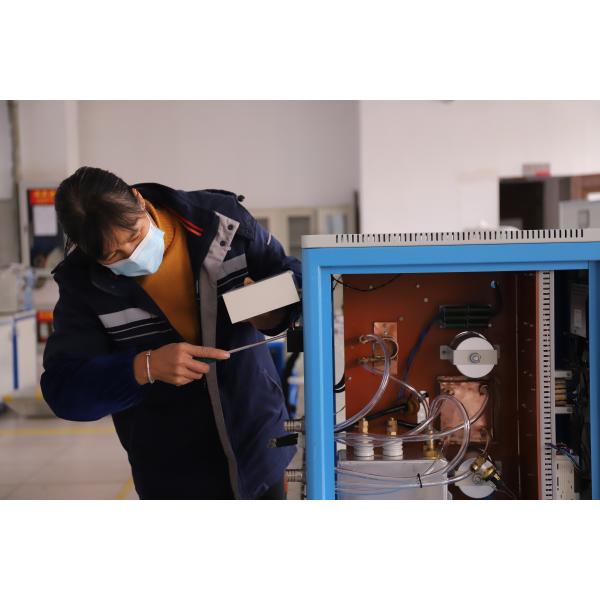 200KW Medium Frequency Induction Heating Machine 380V Three-Phase Brazing Machine