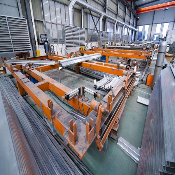 Steel Structure Frame Expandable Prefab Container House for White or Customized Color