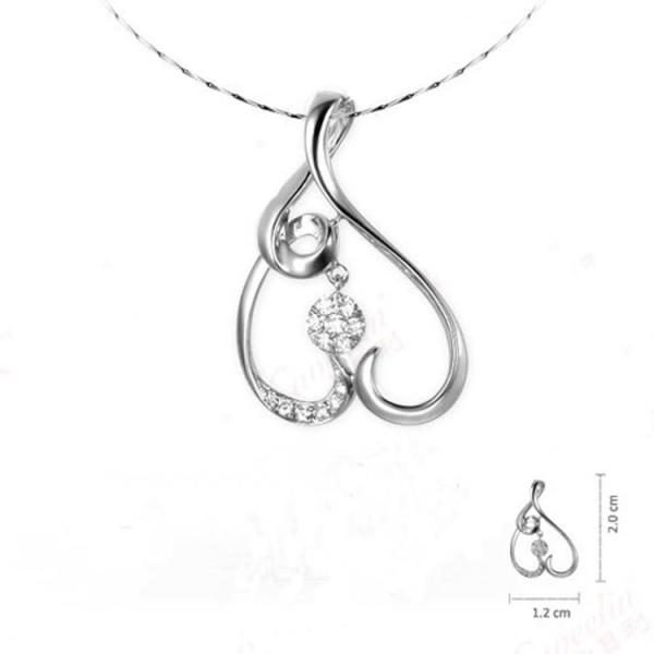 Women Fine Jewelry White Gold Love Shape Diamonds Pendant Necklace (GDN004)