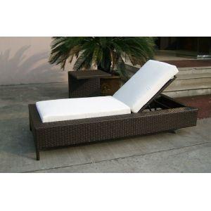 Folding Beach Lounge Chair , Outdoor Garden Wicker Chaise Lounge