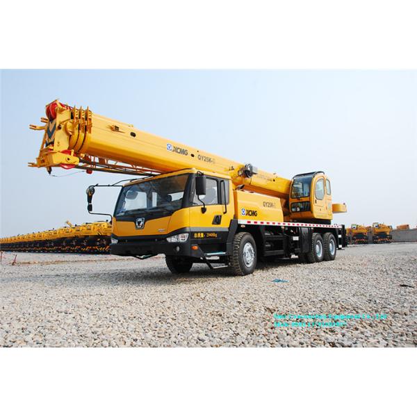 High Reliability Telescopic Truck Crane 25t For Urban Construction Transportation
