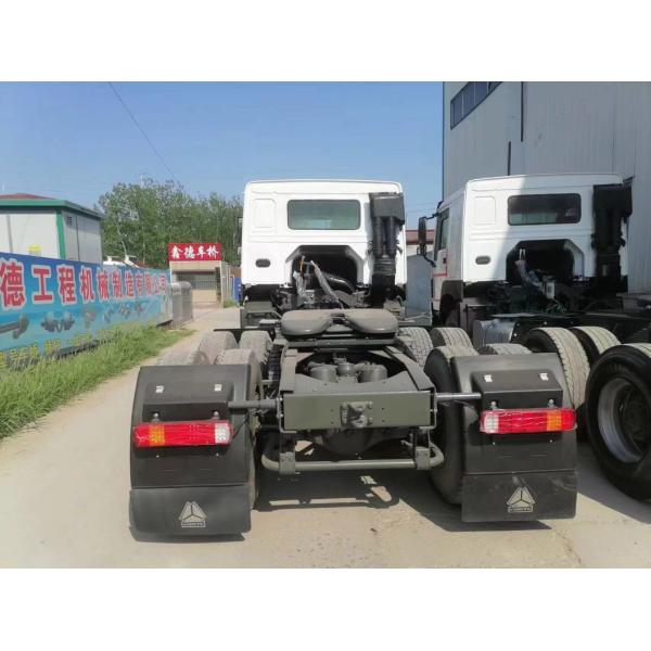 ISO Certified 6X4 371HP Heavy Tractor Head Truck with Diesel Engine Rhd Tractor Truck