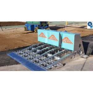 China 165kg Musashi Anti Collision Portable Safety Barrier on sale