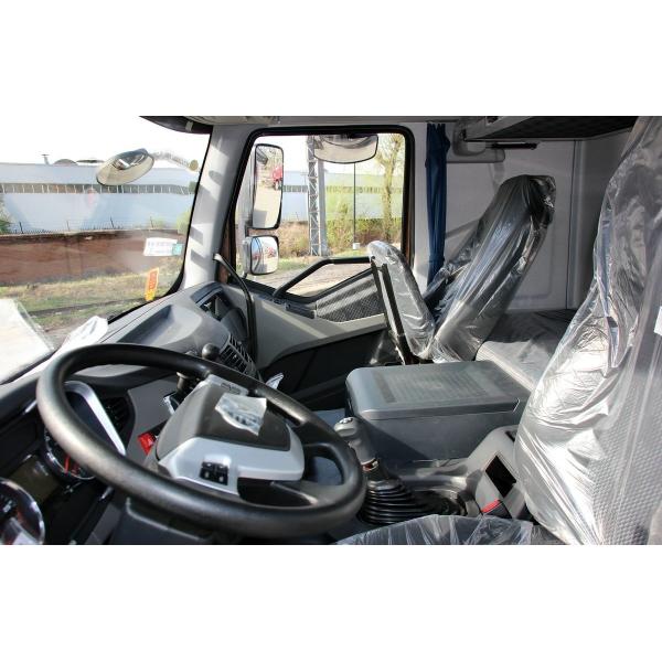 Faw J6p Dump Truck 420 HP Tractor 6X2