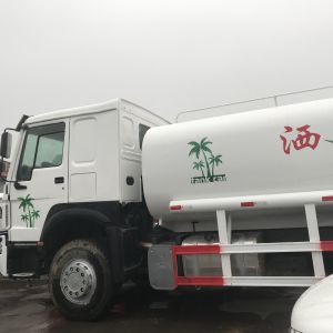 336HP Sinotruck Howo 20m3 Used Water Tank Truck