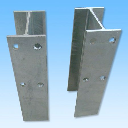 Road Traffic Safe H Post for Security Zinc Coated Galvanized Steel Highway Guardrail