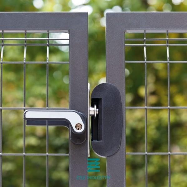 Wire Mesh Galvanizing Metal Fence Gate 1000mm / 1500mm Width High Strength