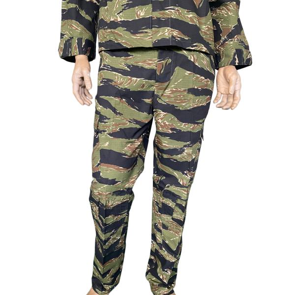 Outdoor Training Camouflage ACU Military Uniform Set Formal Style Soft Polyester Cotton