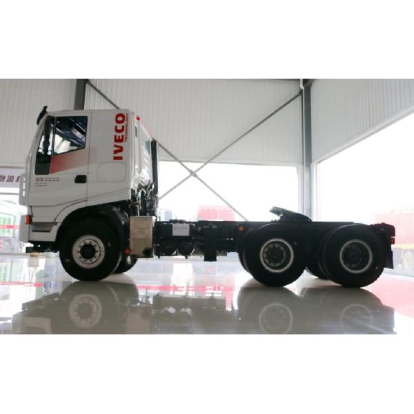 Used Hongyan Genlyon Tractor 6 Cylinder Diesel Engine 560 Horsepower Tractor