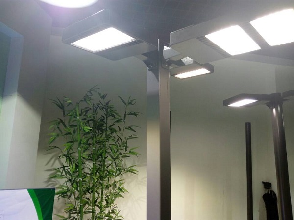 Samsung 3535LED Shoebox Light LED Parking Lot Light 80W 100W 120W 150W 200W 300W 400W 500W with Meanwell driver