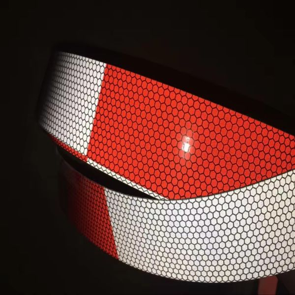 Traffic Warning Tape 45.7m Reflective Film Sticker Adhesive Reflective Tape For Truck