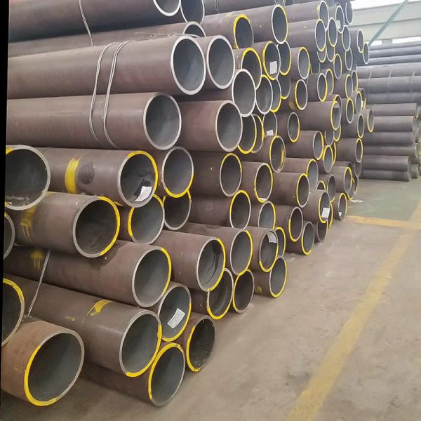 Q195 SS400 Carbon Steel Round Pipe 12m 6m 6.4m Q235 Q235B Boiler