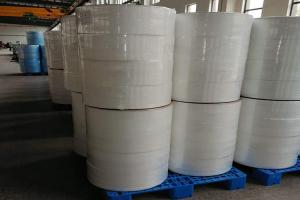 China PFE BFE 99 Polypropylene Melt Blown Non Woven Fabric PP White on sale