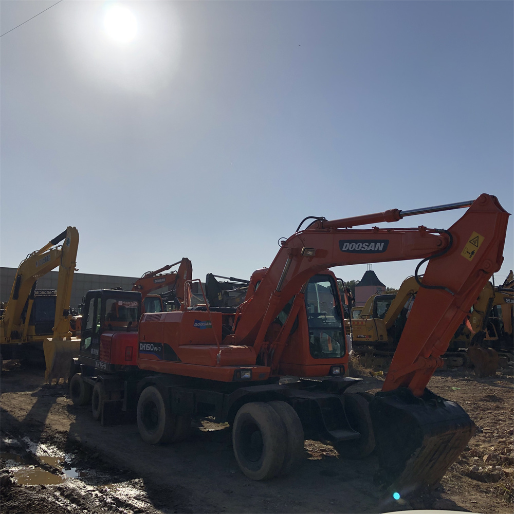 Doosan Dh150W-7 Used Hydraulic Wheel Excavator Machinery