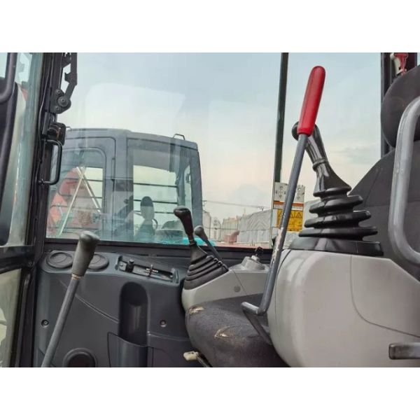 Kobelco SK60 Excavator Cab