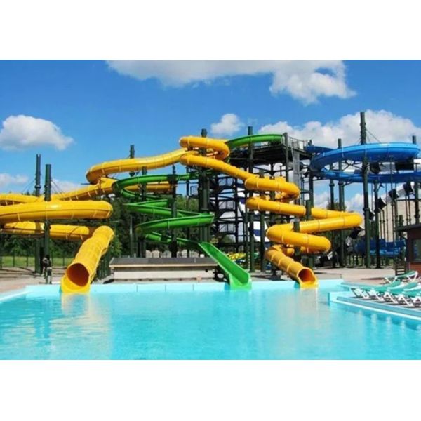 Sunshine Coast Water World Park Magicloop Water Slide Playground For Kids / Adults