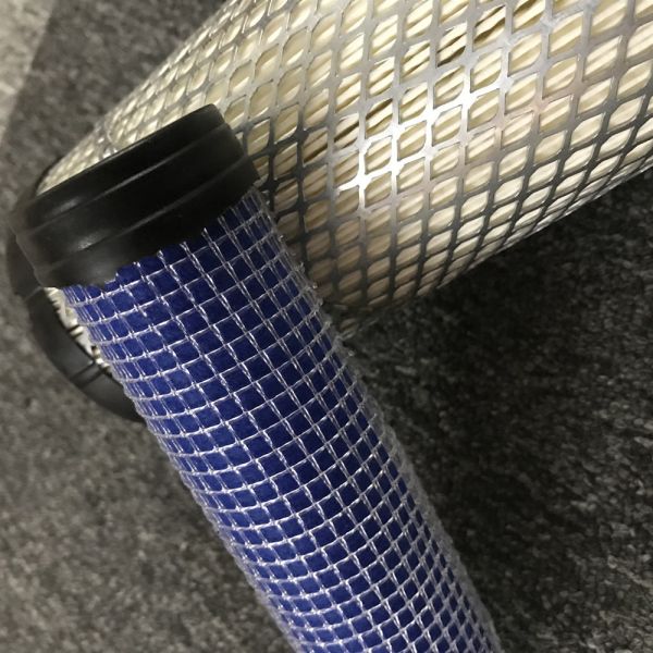 Komatsu PC15/18/25 Excavator Air Filter E303 SANY SY16C P822686 P535396