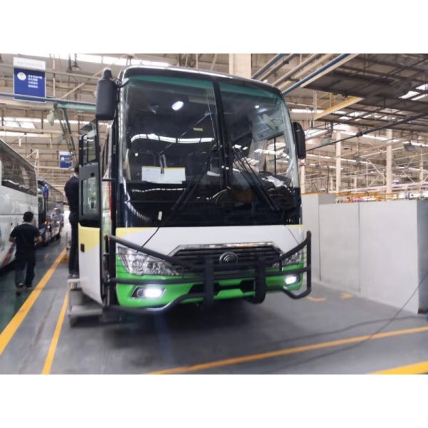ZK6120D 67 Seat Front Engine RHD Diesel Tour Bus OEM CE / ISO Certification