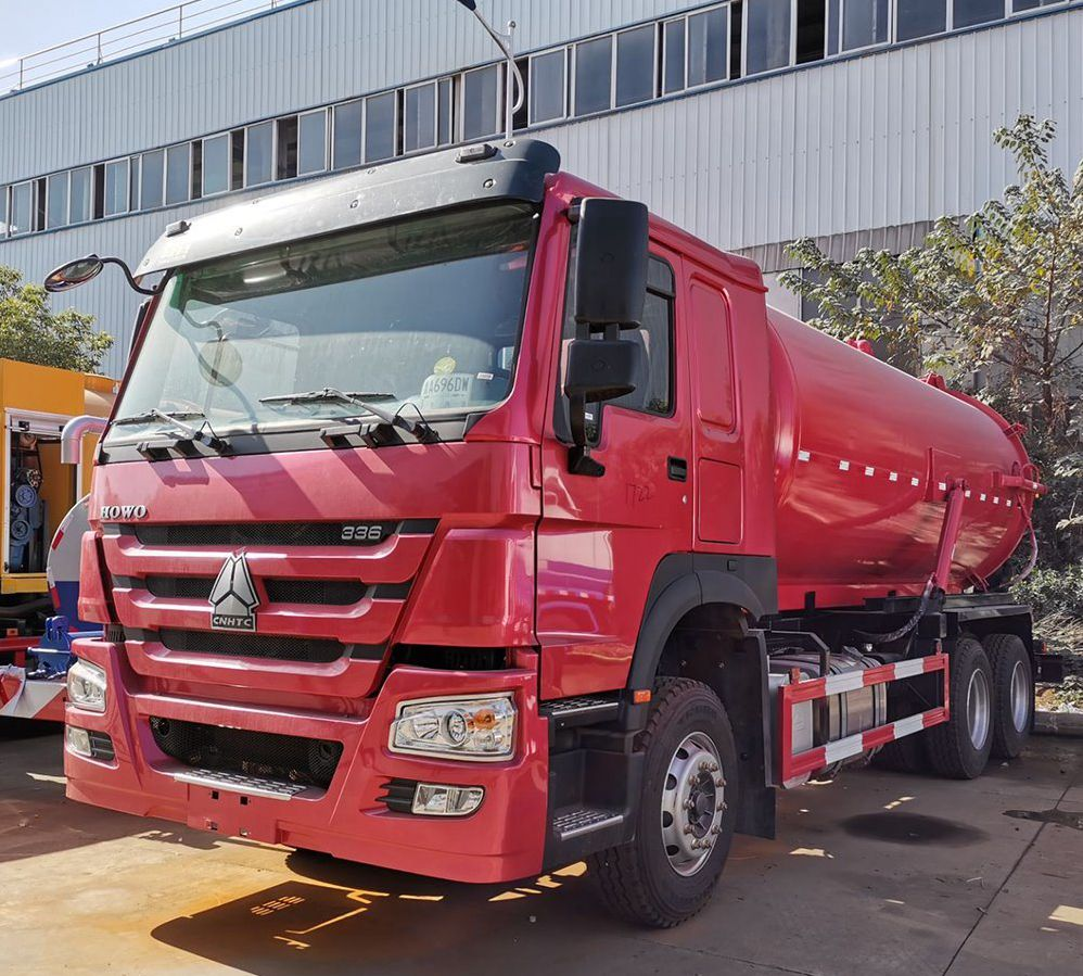 20cbm SINOTRUK Suction Sewage Truck 6×4 Industrial Cleaning Vacuum